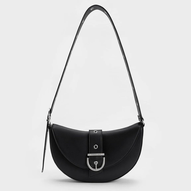 Tas Wanita Buckled Strap Crescent