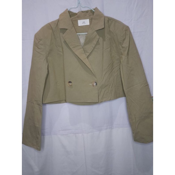 [ preloved ] cropped blazer