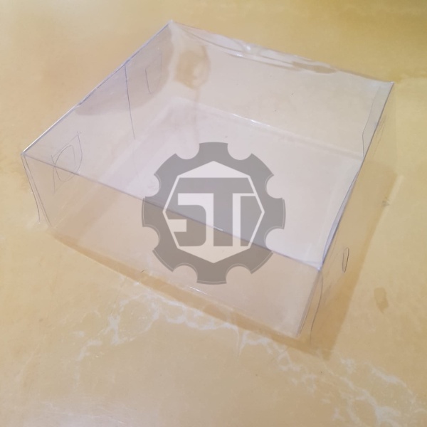 

MIKA KOTAK SOVENIR 5x5x2,5 cm ISI 50PCS / SOUVENIR BOX MIKA DK