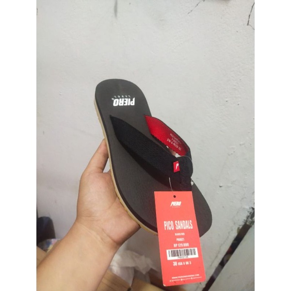 Piero Sandal Pico Black Red