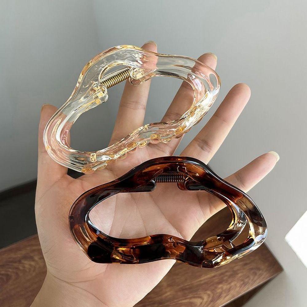 Klip Rambut Garis Gelombang Agustina Kreatif Manis Amber Hiu Klip Klip Rambut Bentuk Geometris Aksesoris Rambut Perempuan