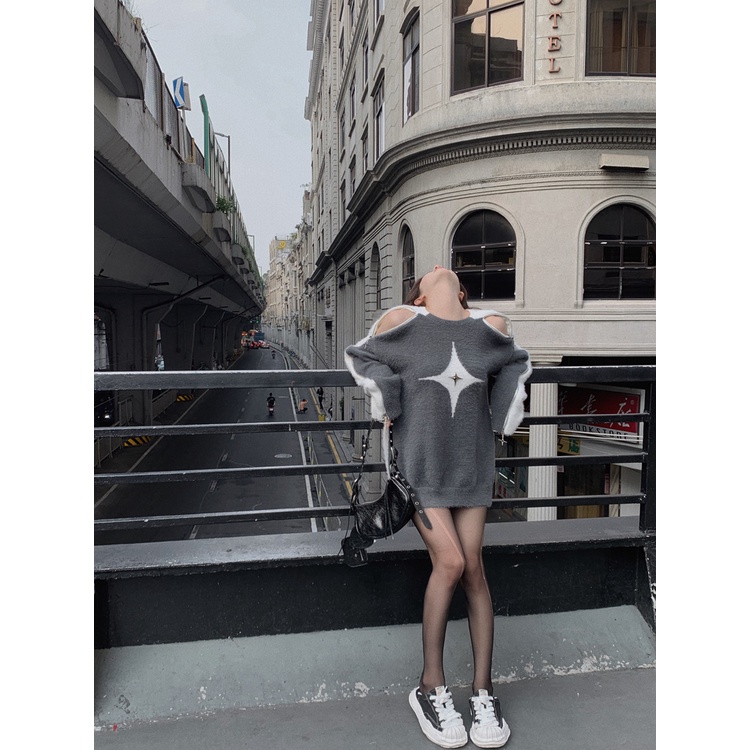 ◐✈Suhao mohair sweater wanita musim gugur rasa desain ceruk setengah panjang gaya malas longgar off-the-shoulder lengan panjang rajutan sweater top