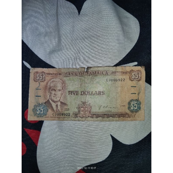 5 Dollar Jamaika Lama