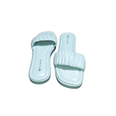 Sandal Wanita slip-on Terbaru_Khariismashoes