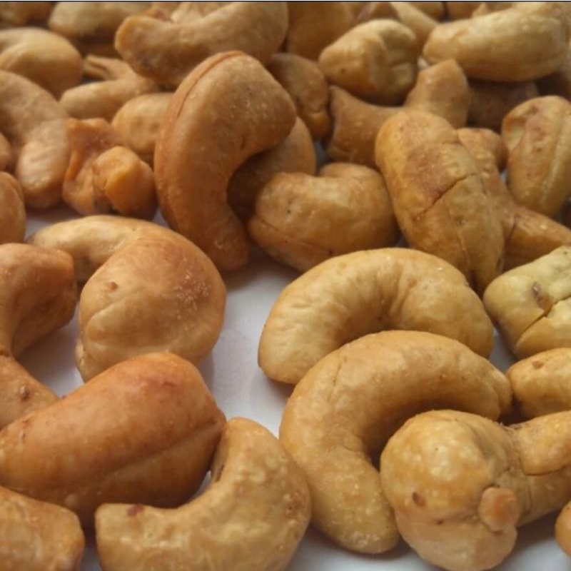 

Kacang mede goreng asli wonogiri rasa original 1kg