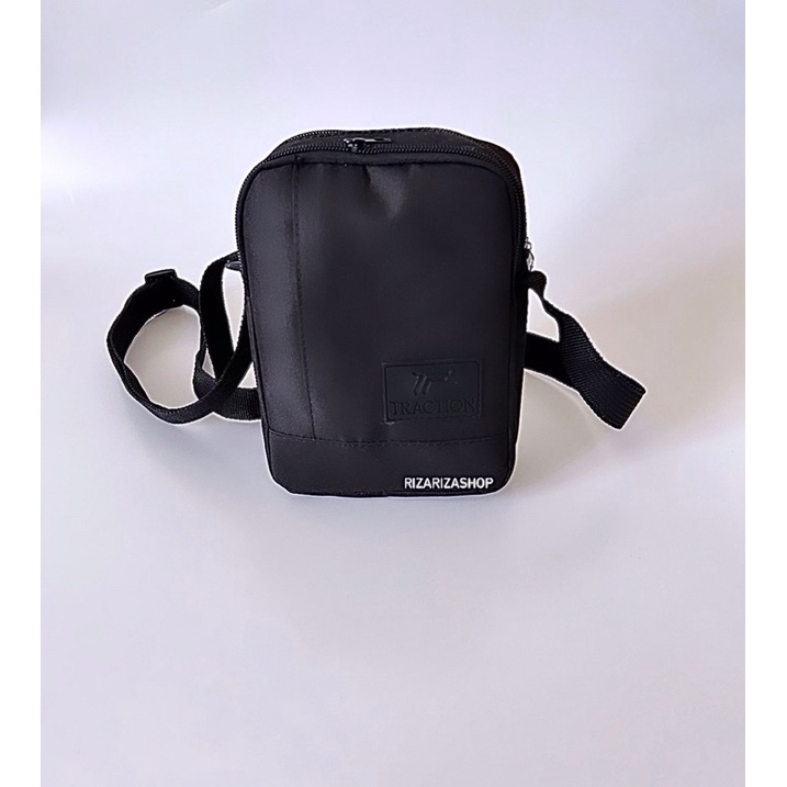 Tas Selempang Unisex Hitam