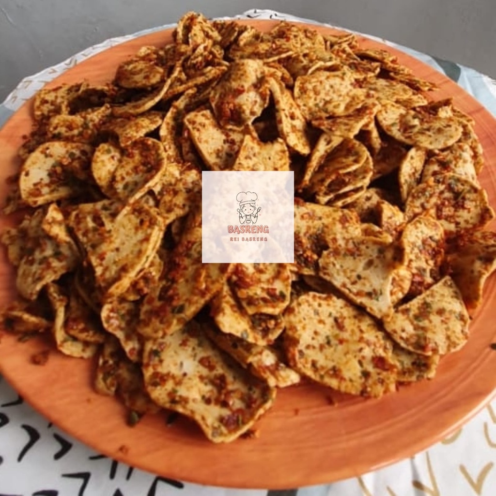 

Basreng pedas daun jeruk isi 100 gram - 500 gram / baso goreng