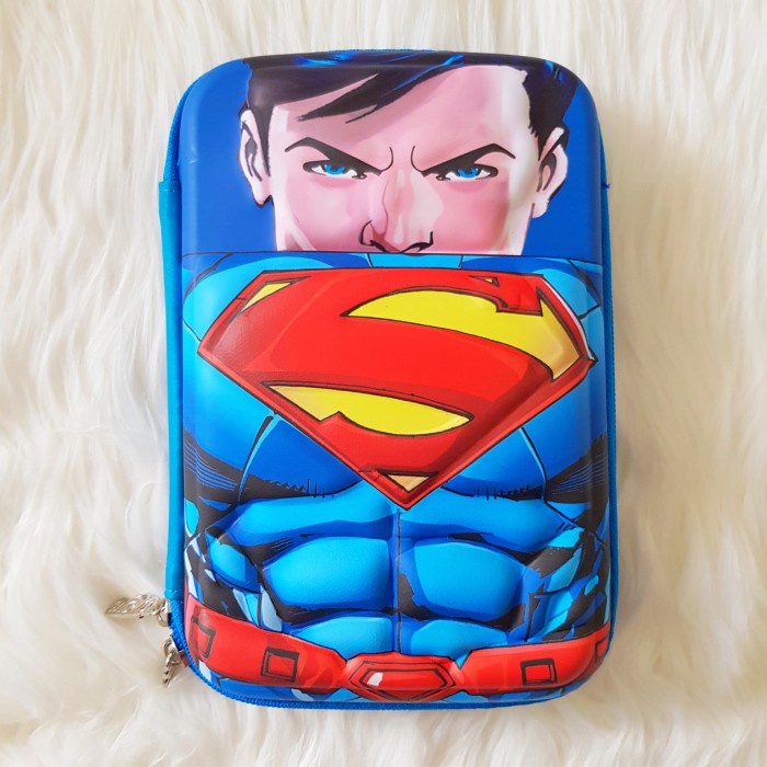 

TEMPAT PENSIL / TEMPAT ALAT TULIS SMIGGLE EMBOSS 6D KARAKTER