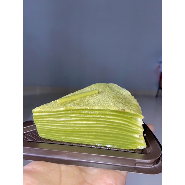 

mile crepes matcha