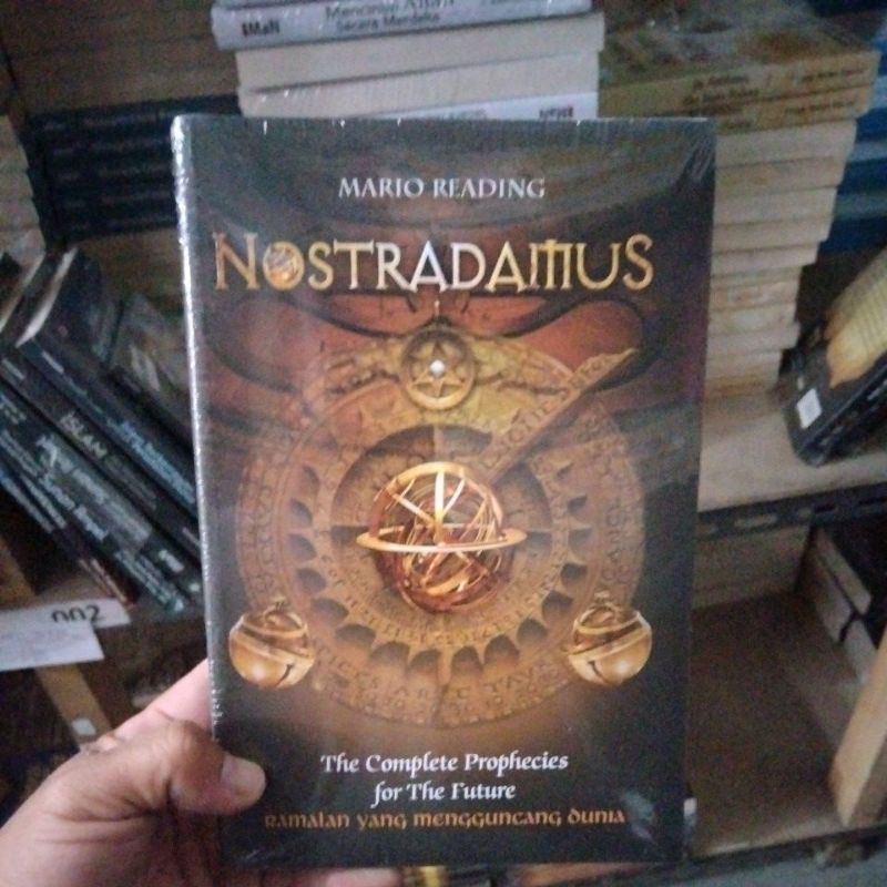 NOSTRADAMUS
