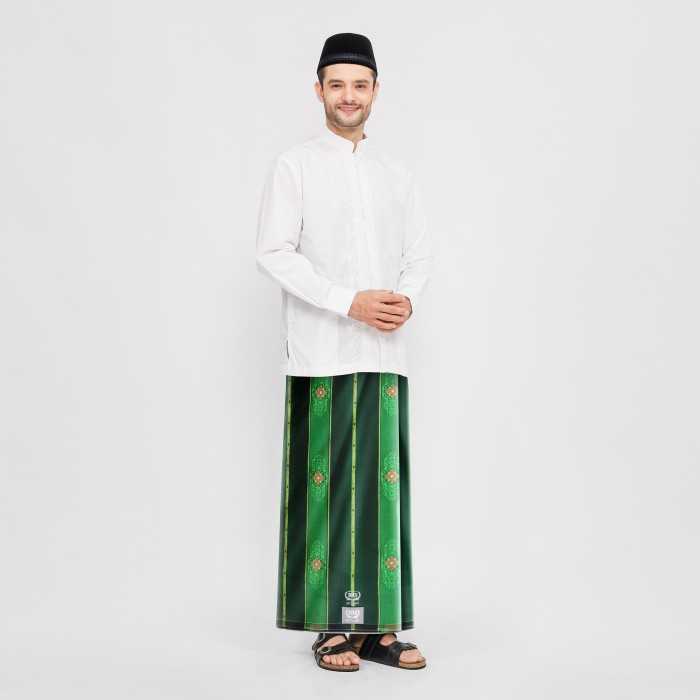 Sarung BHS Excellent Silver Motif Jacquard Songket Hijau
