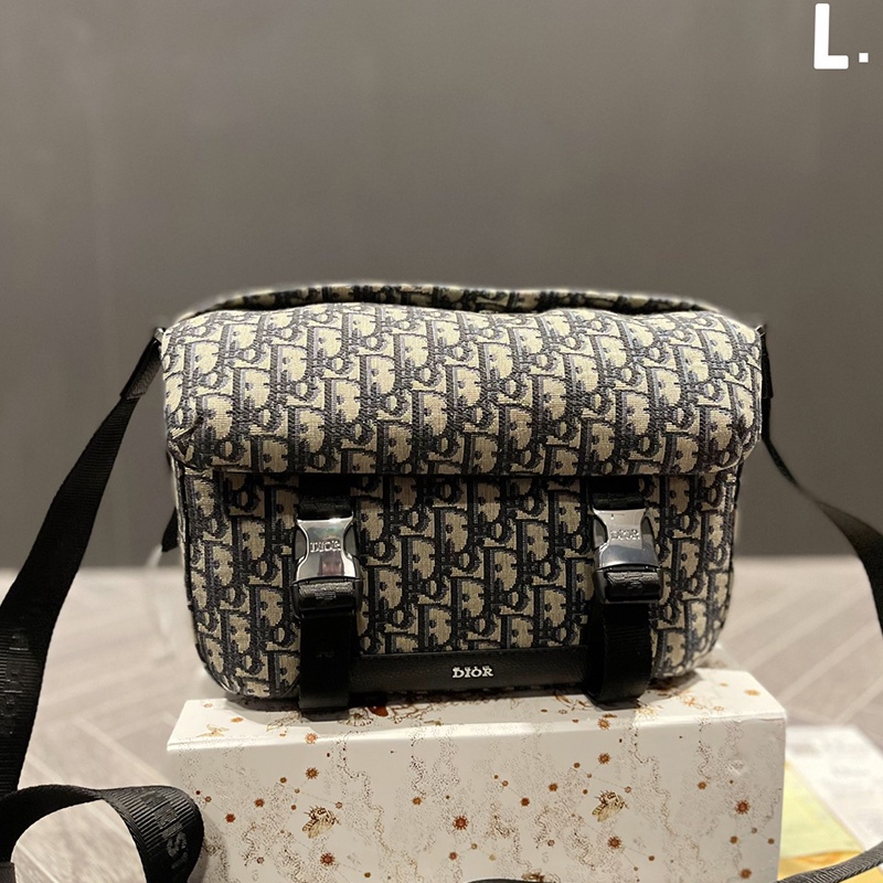 Original 2022 New (with box) dior EXPLORER Messenger Bag Beige and Black Print Men's Stylish Tempera