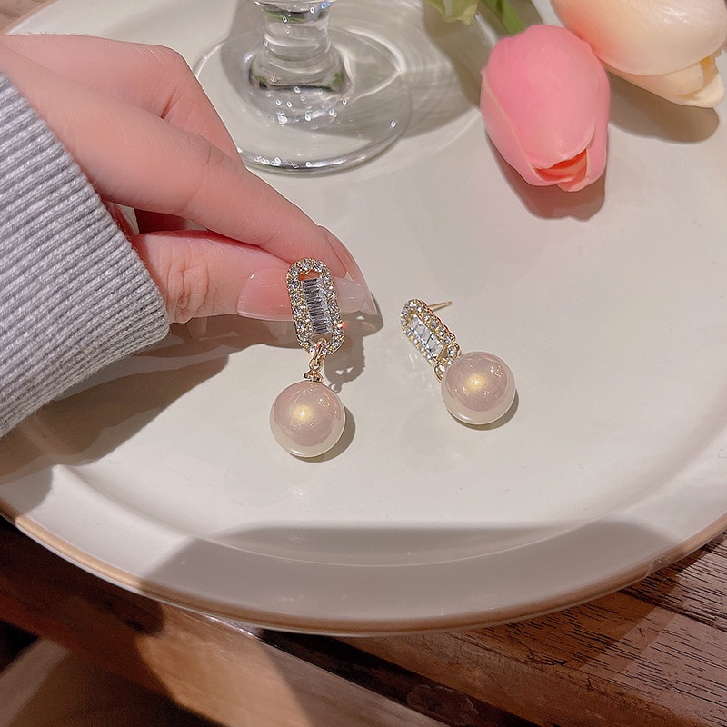 925jarum Perak Mewah Kecil Zirkon Geometris Anting Perempuan Fashion Retro Anting Mutiara