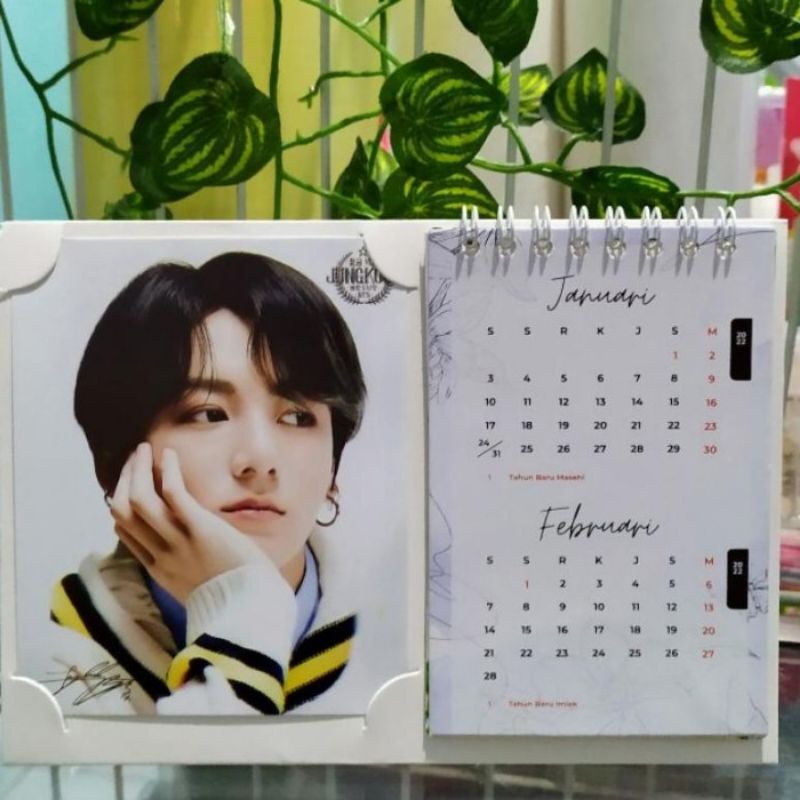 

KALENDER MEJA | KALENDER CUSTOM 2023 | KALENDER KARAKTER | KALENDER 2023 | KALENDER MOTIF KARTUN | KALENDER ANAK | KALENDER DEWASA | KALENDER DUDUK