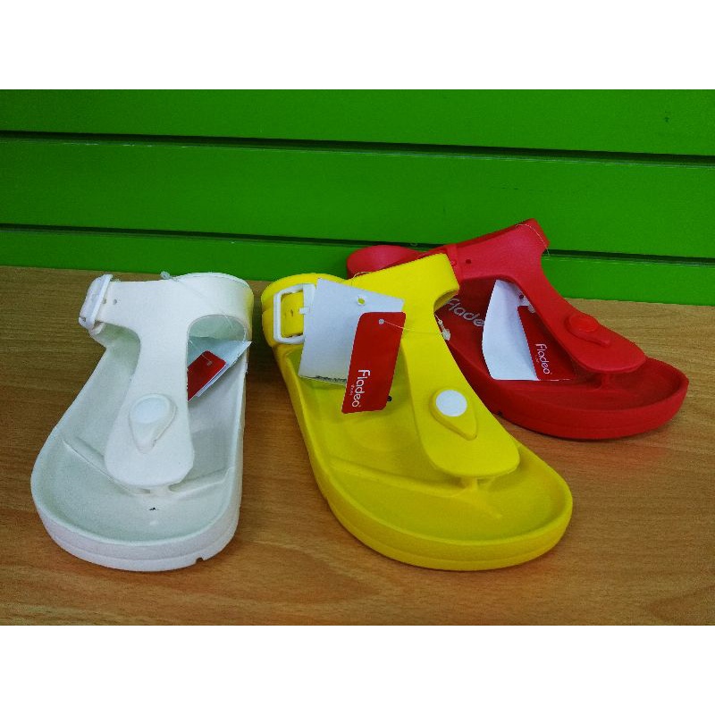 Fladeo sandal phylon wanita
