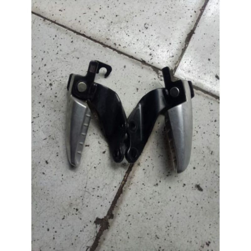 Bustep Belakang Yamaha Mio 3 Mio Z / ORIGINAL COPOTAN