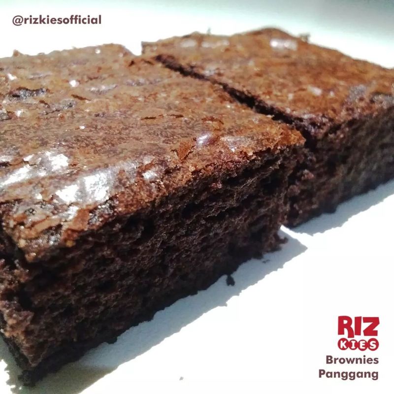 

Brownies Panggang / PRE ORDER Pengiriman INSTANT