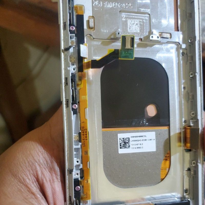 flexyble on off volume sony xz3