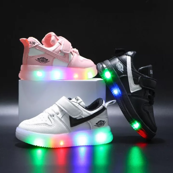 Sepatu Sneaker LED Sport Anak Laki Laki Perempuan Usia 1 - 5 Tahun
