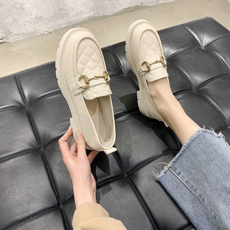 Gaya Inggris Kecil Sepatu Kulit Wanita Mary Jane Shoes Flat Round Toe Sepatu Pantofel Rantai Fashion Sepatu Wanita Import 2 Warna