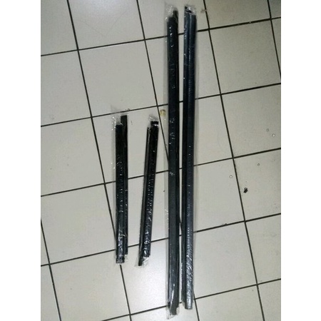 Pelipit Kaca Luar Set Nissan Terano Pelipit Kaca Set Nissan Terrano