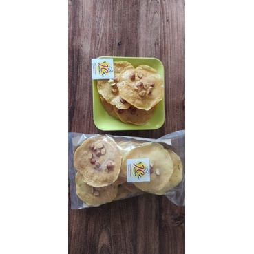

Peyek Kacang Bundar