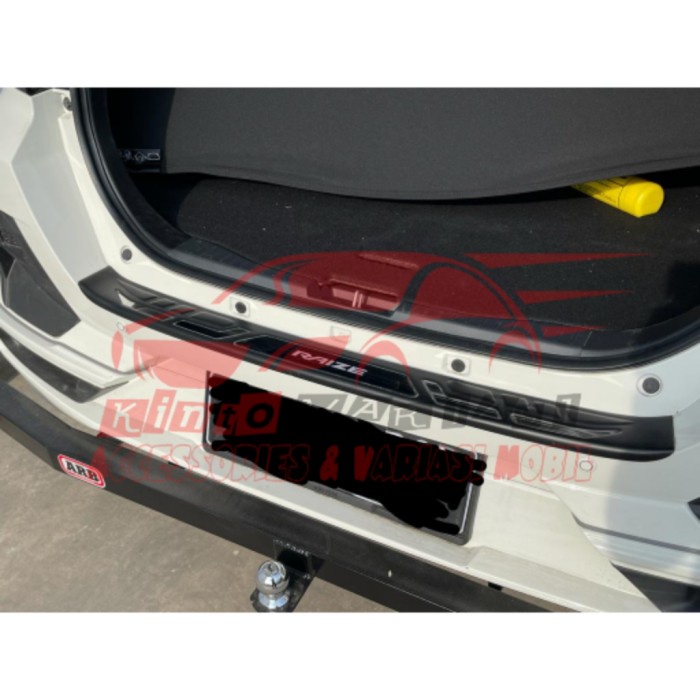 Sill Plate Sill Plate Pintu Bagasi Belakang Toyota Raize