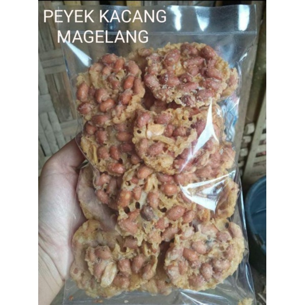 

PEYEK KACANG MAGELANG