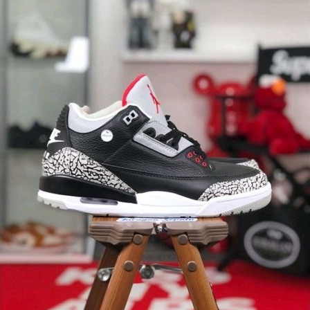 Air Jordan 3 Retro OG &quot;Black Cement&quot;