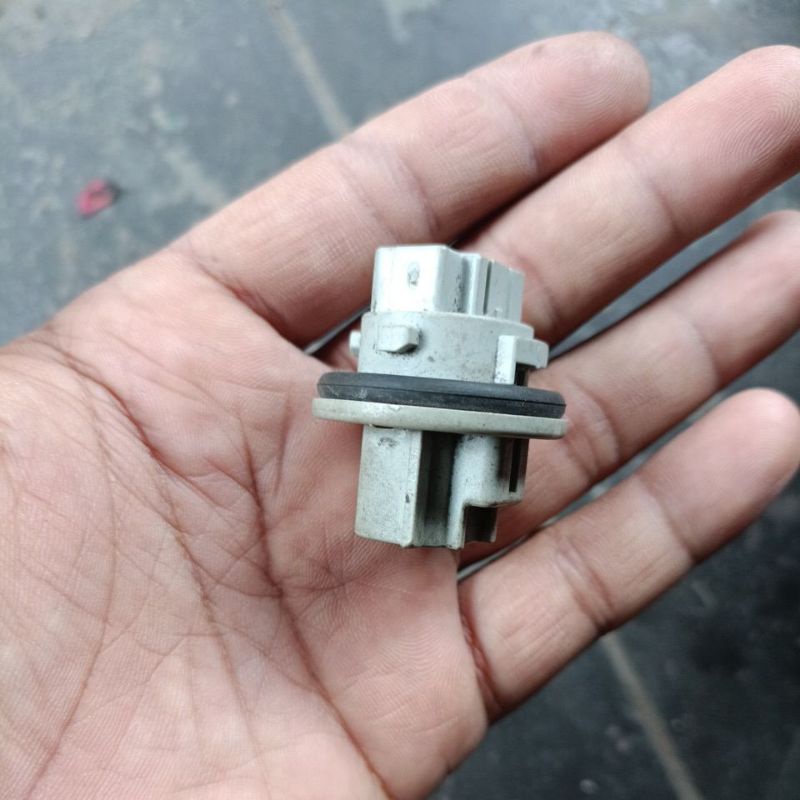 soket fitting sein lampu depan grand livina 2014 2015 ORIGINAL