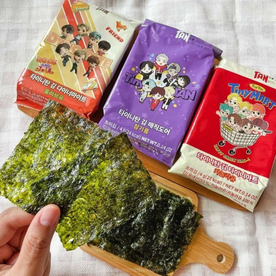 

Top Sembako BTS Tiny Tan - Dried Seaweed Laver / Nori Rumput Laut 64 gram - Canola (MERAH)