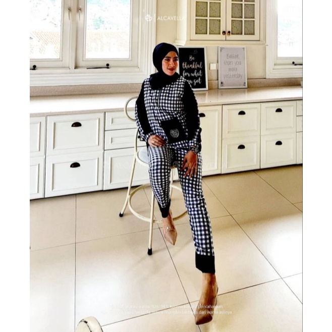 COD SALE ONE SET ONESET RULIA ALCAVELLA ALCAVELA