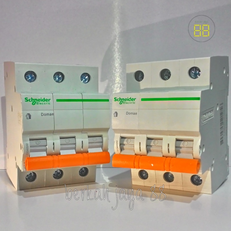 MCB Schneider Domae 3 Phase 10A 16A 20A 25A 32A 40A 50A 63A