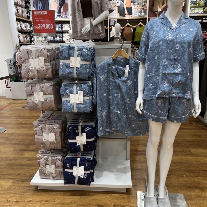 UniqloPajamasPiyamaSatin