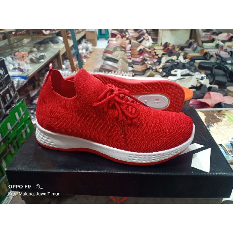 SEPATU SLIP ON KDM TL IMPORT