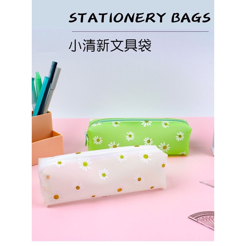 

DAT Tempat Pensil Transparan Motif Bunga Daisy Cantik