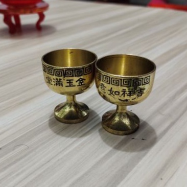 Gelas Sembayang Kuningan Taiwan Kuno Jadul Antik