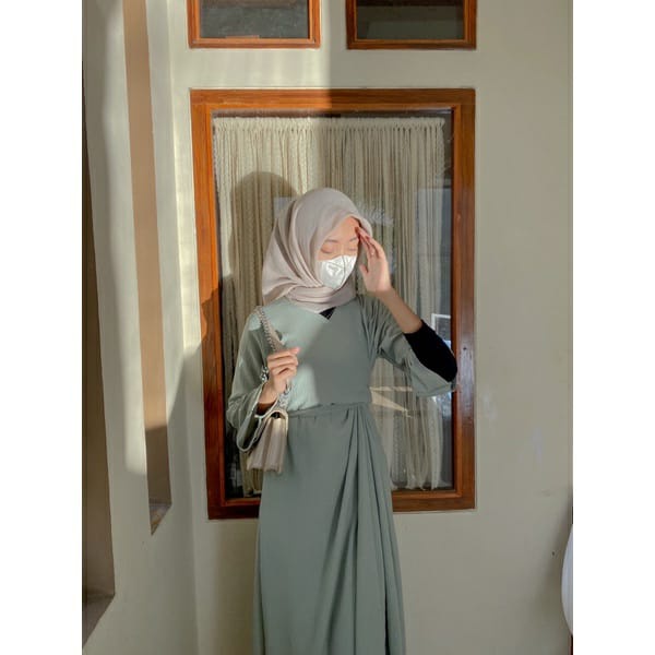 DRESS KIMONO CRINKLE AIRFLOW /TERBARU KOREAN STYLE /GAMIS WANITA KEKINIAN (BANYAK SIZE M. L. XL)