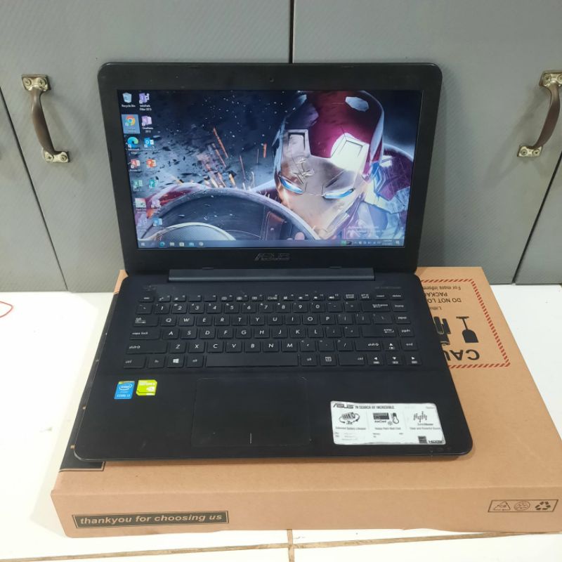 Laptop Asus X455LF/A455L Core i3-5005U Ram 4Gb/500Gb Doblevga Nvdia Geforce 930M dedicated 2Gb  Windows 10 layar 14 inch