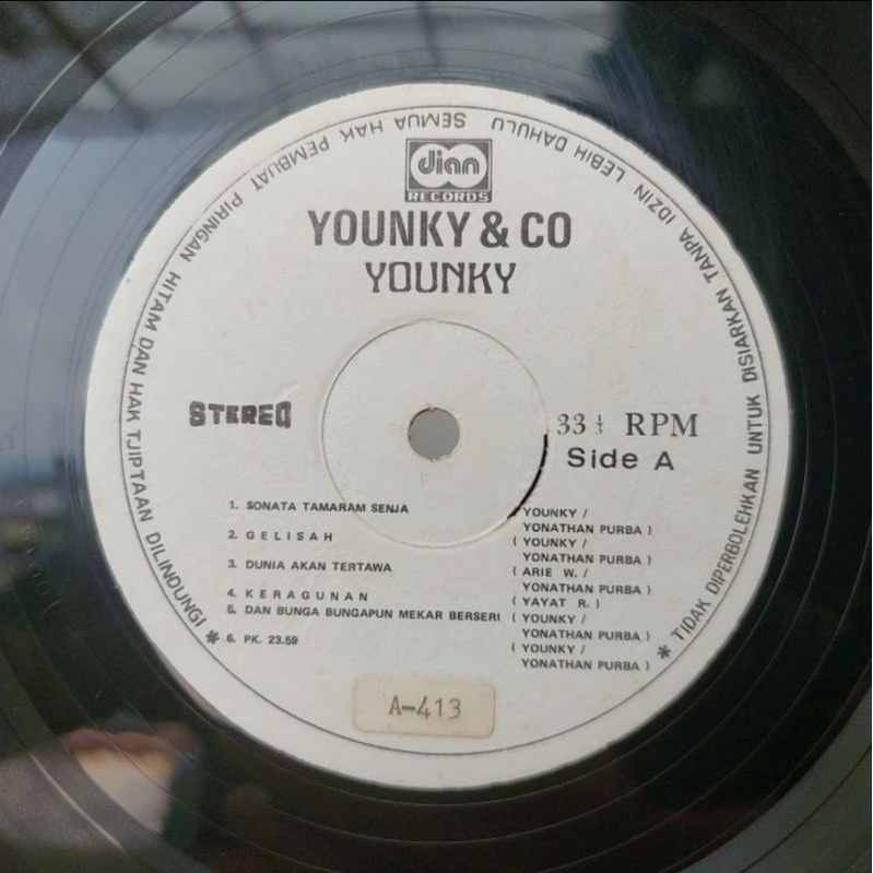 Vinyl Piringan Hitam 12 inch Younky &amp; Co Younky