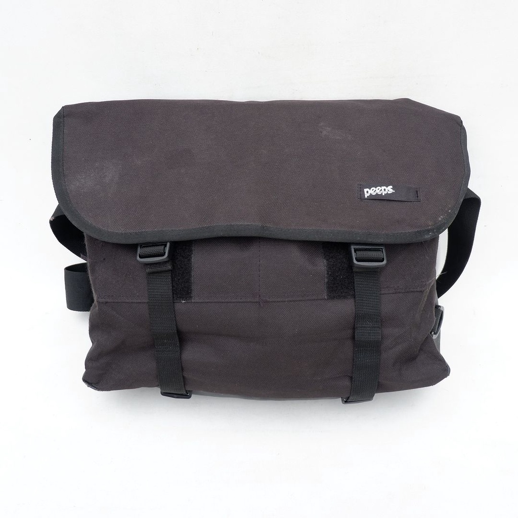 Mesengger Bag Peeps Black