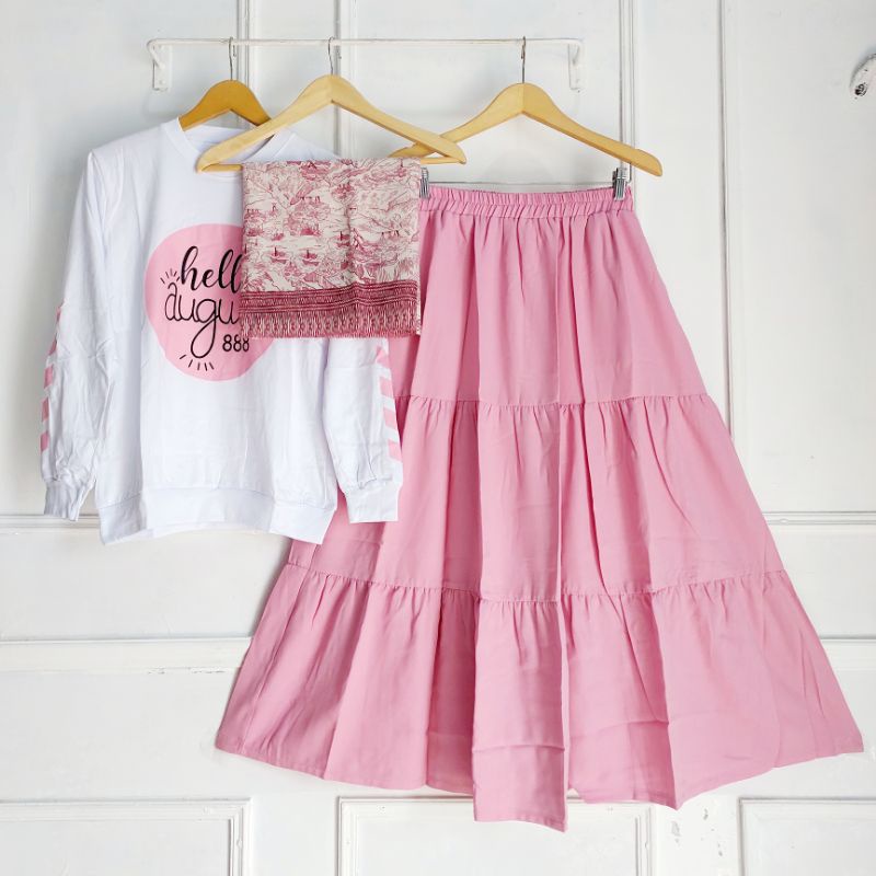Setelan Rok Lipit Susun Kaos Combed + Hijab Voal Segi Empat