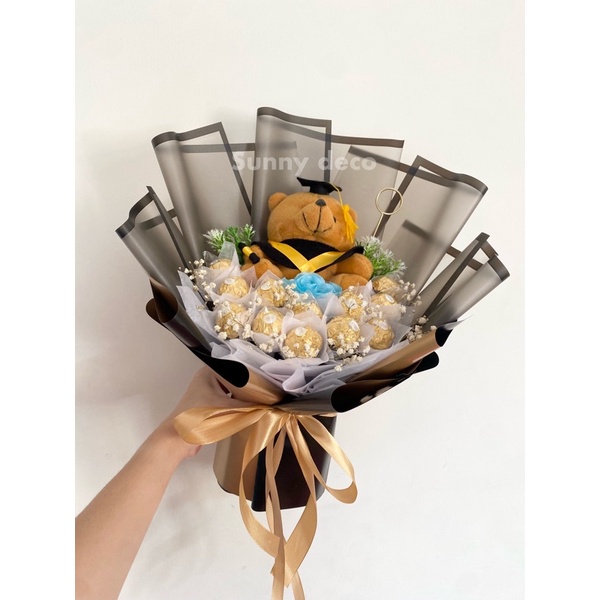 [PREMIUM] Gift Bouquet buket wisuda boneka toga + coklat ferrero, gift graduation bouquet, bucket wisuda, hadiah kelulusan, bucket, buket jakarta, buket bunga wisuda, buket duit asli, kado buket valentine, buket ulang tahun, buket balerina ballerina balet