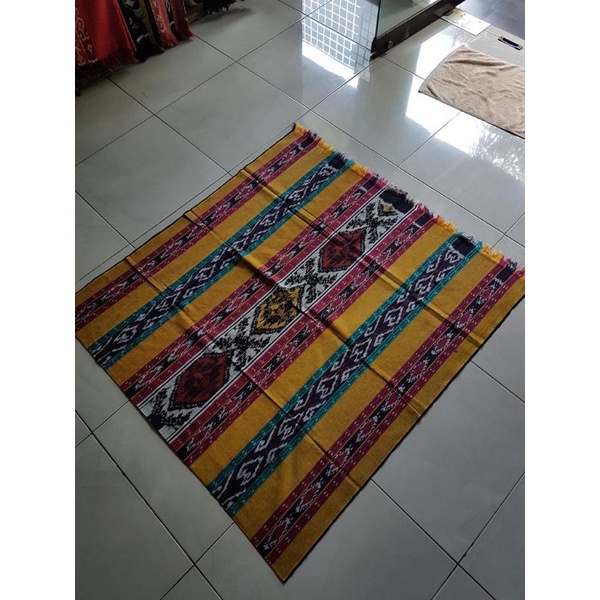 ELPHI Kain Tenun Dayak Kuning Tenun Kalbar