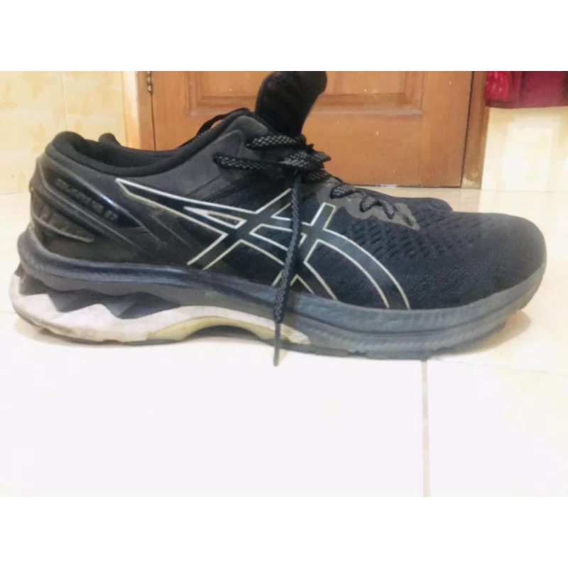sepati asics gel kayano 27