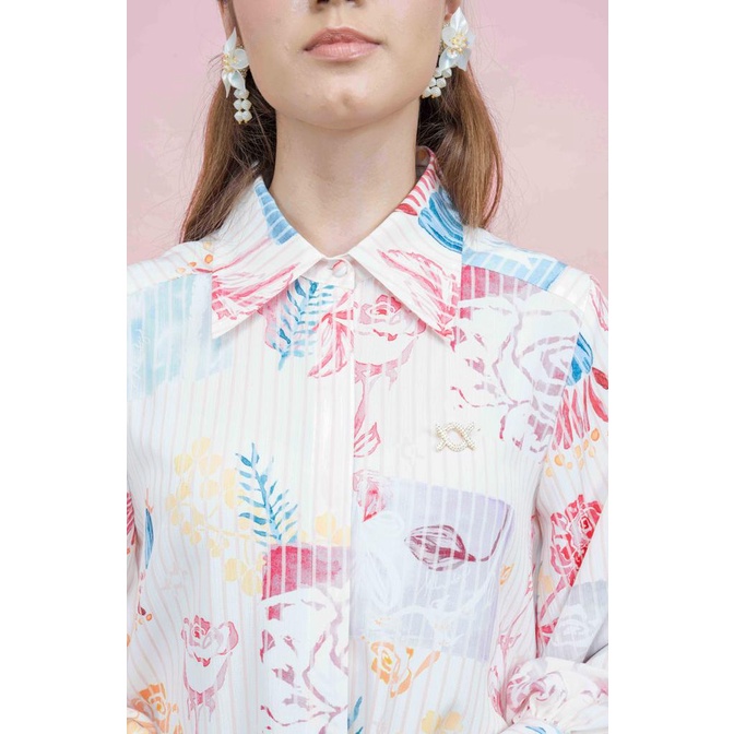 Wearing Klamby - Abbey Blouse