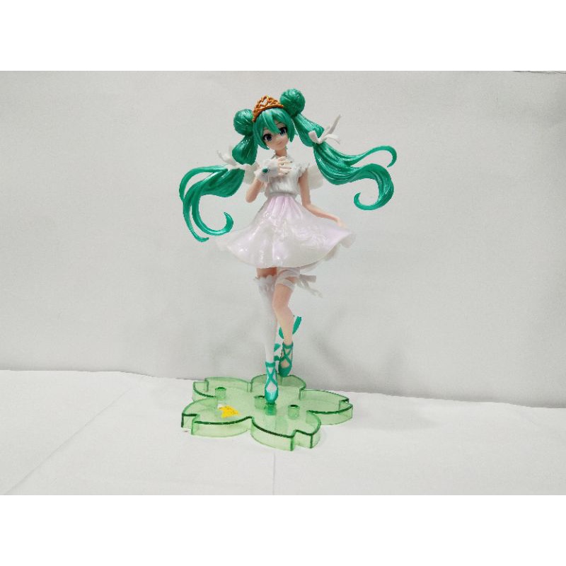 Mainan Figure Sega Hatsune Miku 15.th Anniversary Kei ver SPM