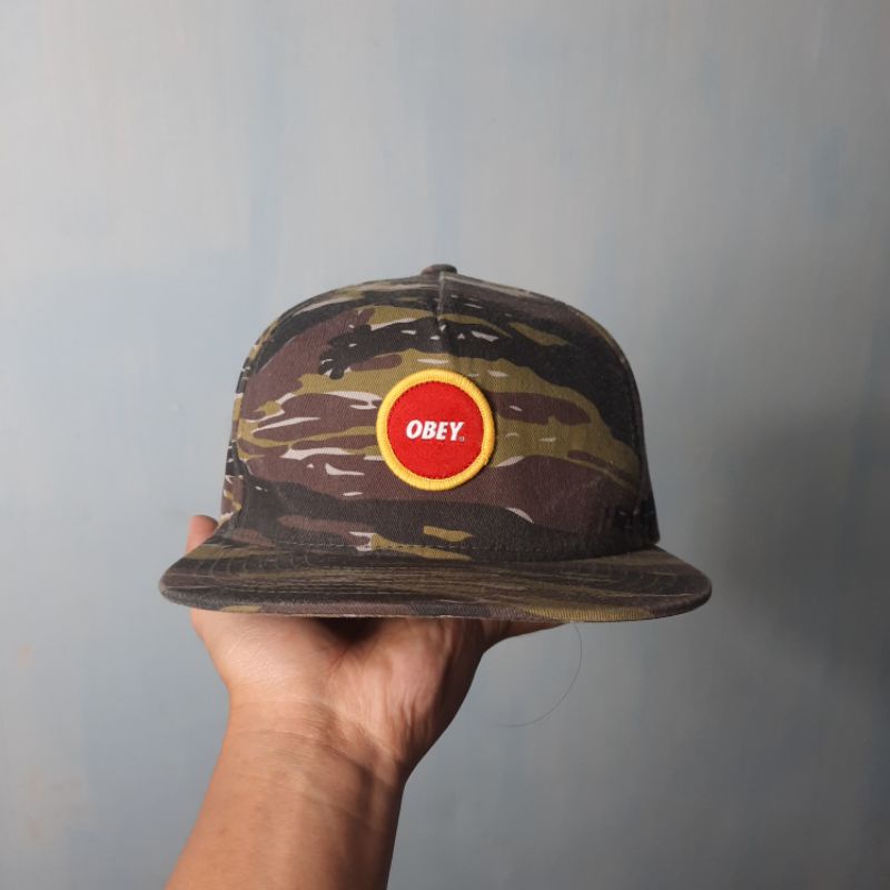 Topi Obey Second Original