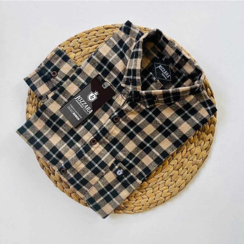 Kemeja Flanel Pria Lengan Panjang Distro Motif Kotak Kotak Kuning Hitam Kasual