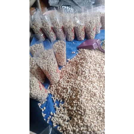 

Kacang Mete Oven Termurah Asli Wonogiri